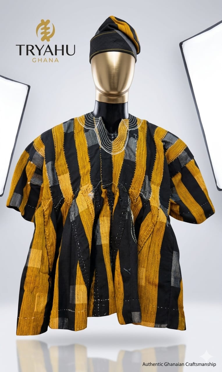 PREMIUM AUTHENTIC MEN’S BATAKARI/FUGU SMOCK IN GHANA